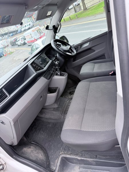 2023 Volkswagen Transporter - photo 12