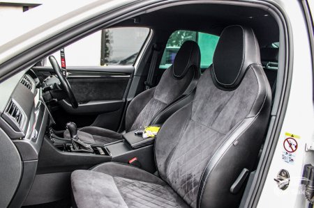 2017 Skoda Superb - photo 31