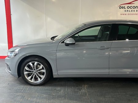2022 Volkswagen Passat - photo 15