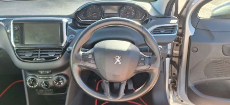 2014 Peugeot 208 - photo 10