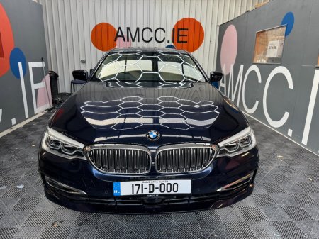 2017 BMW 5-Series - photo 2