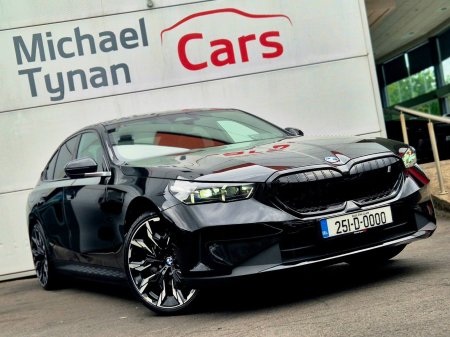 2025 BMW i5 - photo 4