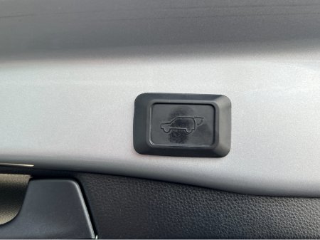 2020 Toyota RAV4 - photo 9