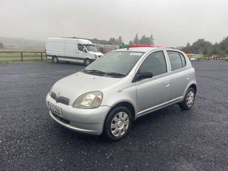 2002 Toyota Yaris - photo 7