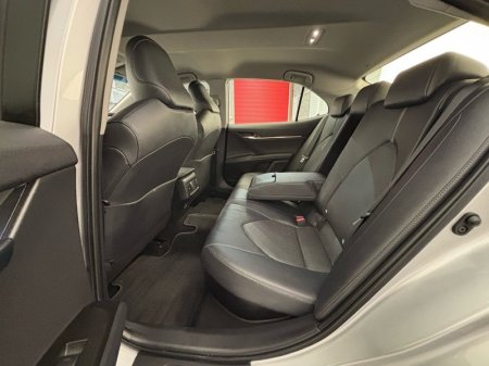 2022 Toyota Camry - photo 7