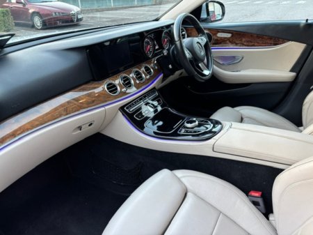 2018 Mercedes-Benz E-Class - photo 12