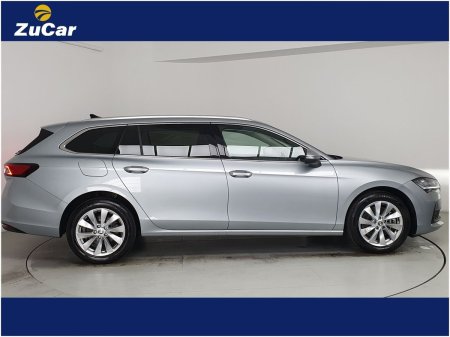 2025 Skoda Superb - photo 8