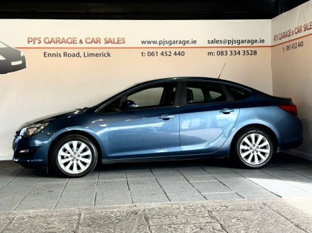 2014 Opel Astra - photo 3