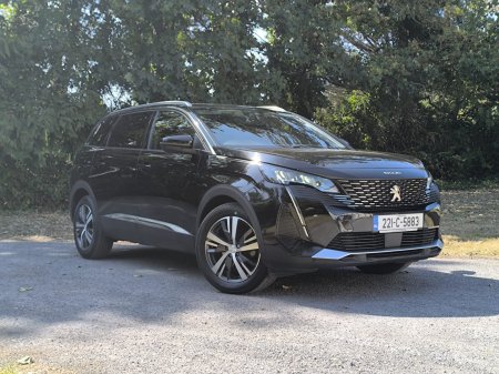 2022 Peugeot 5008 - photo 2