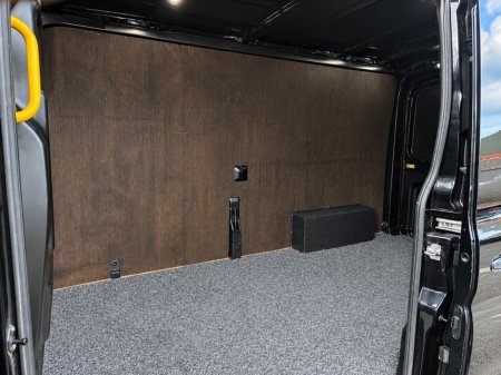 2019 Ford Transit - photo 12