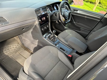 2020 Volkswagen Golf - photo 11