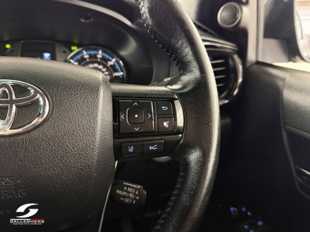 2023 Toyota Hilux - photo 24