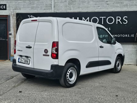 2023 Fiat Doblo - photo 2