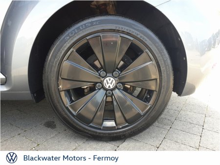 2015 Volkswagen Beetle - photo 9