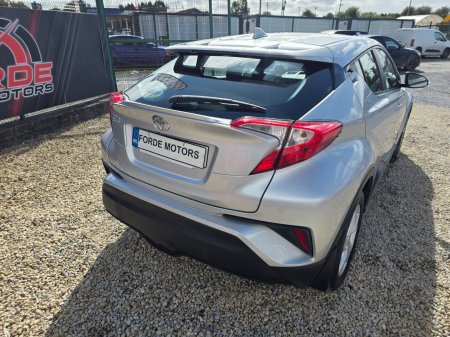2017 Toyota C-HR - photo 4
