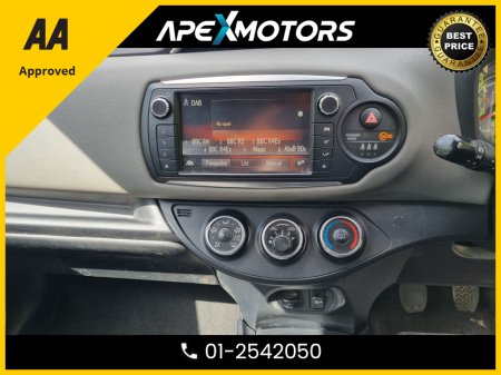 2016 Toyota Yaris - photo 15