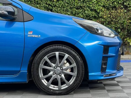 2018 Toyota Aqua - photo 9