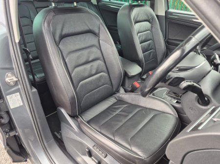 2020 Volkswagen Tiguan - photo 16
