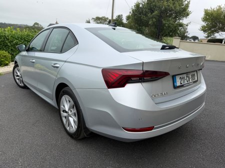 2021 Skoda Octavia - photo 7