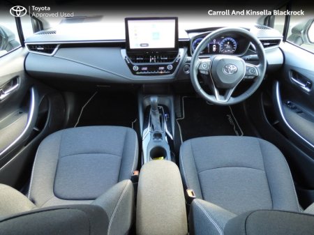 2025 Toyota Corolla - photo 8