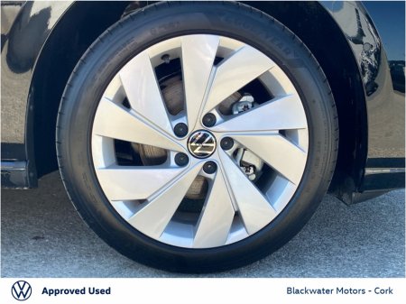 2026 Volkswagen Golf - photo 9