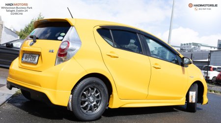 2014 Toyota Aqua - photo 6