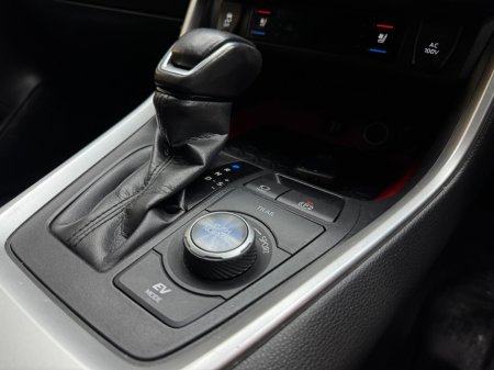 2024 Toyota RAV4 - photo 15