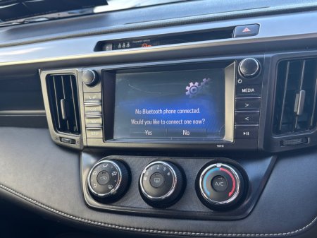 2017 Toyota RAV4 - photo 20