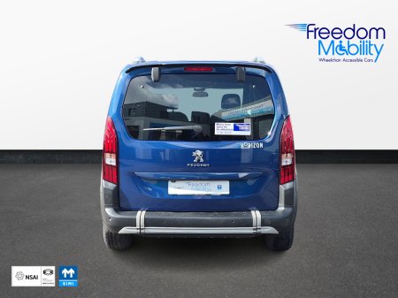 2022 Peugeot Rifter - photo 12