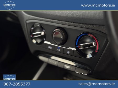 2015 Hyundai i20 - photo 17