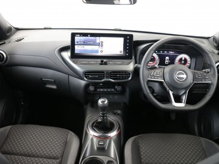 2025 Nissan Juke - photo 2