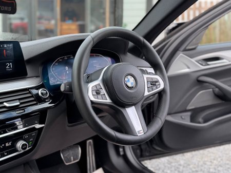 2019 BMW 5-Series - photo 22