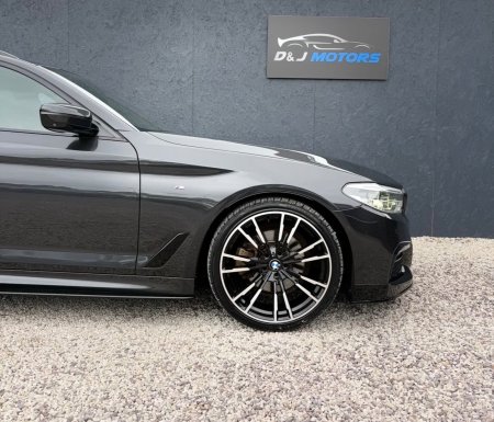 2018 BMW 5-Series - photo 16
