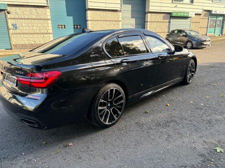 2017 BMW 7-Series - photo 8