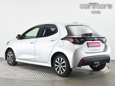 2021 Toyota Yaris - photo 3