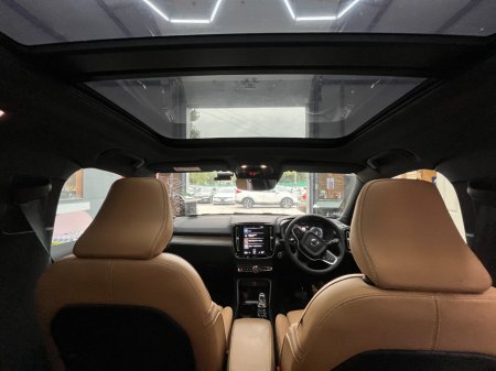 2021 Volvo XC40 - photo 16