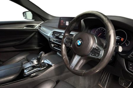 2019 BMW 5-Series - photo 9