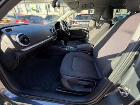 2017 Audi A3 - photo 32