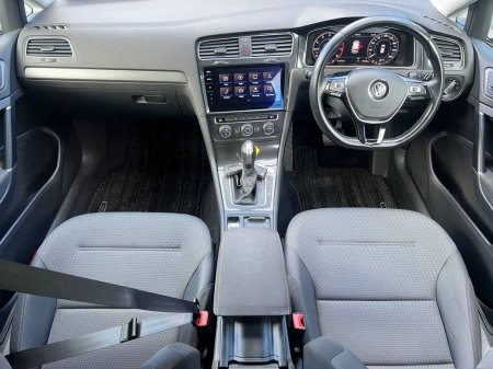 2021 Volkswagen Golf - photo 10