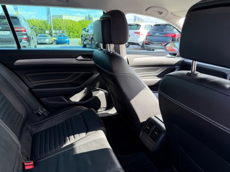 2022 Volkswagen Passat - photo 38