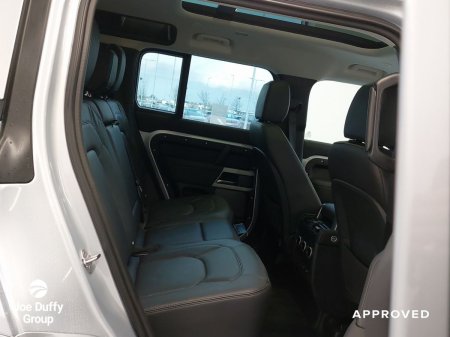 2024 Land Rover Defender - photo 26