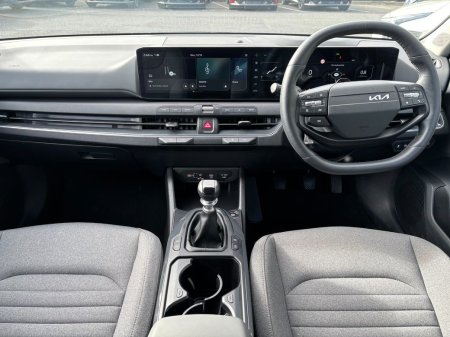 2026 Kia K4 - photo 8