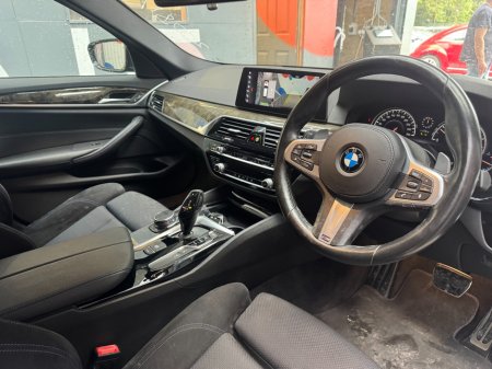 2018 BMW 5-Series - photo 14