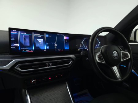 2023 BMW 3-Series - photo 24