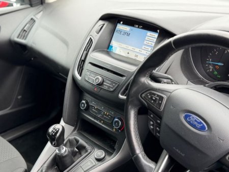 2017 Ford Focus - photo 9