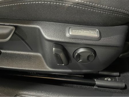 2022 Volkswagen Passat - photo 19