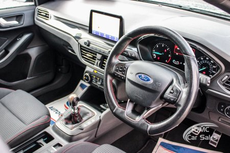 2019 Ford Focus - photo 16