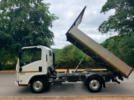 2023 Isuzu NPR