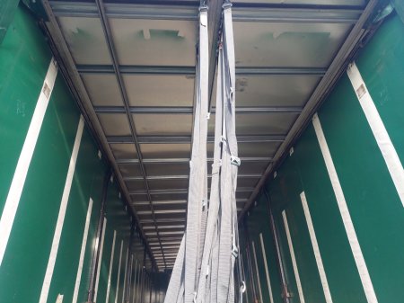 2016 SDC CURTAINSIDER - photo 10
