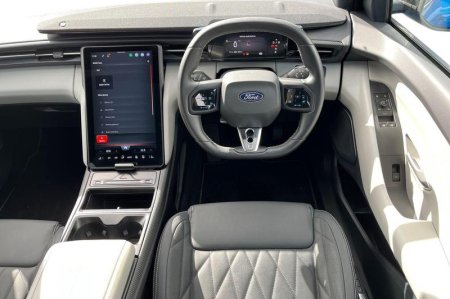 2026 Ford Capri - photo 11